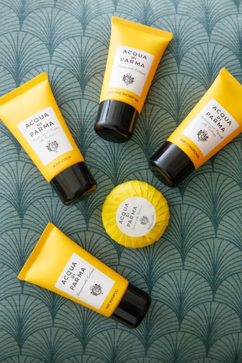 Bathroom amenities, Fantastay Laguna Tower, Dubai
