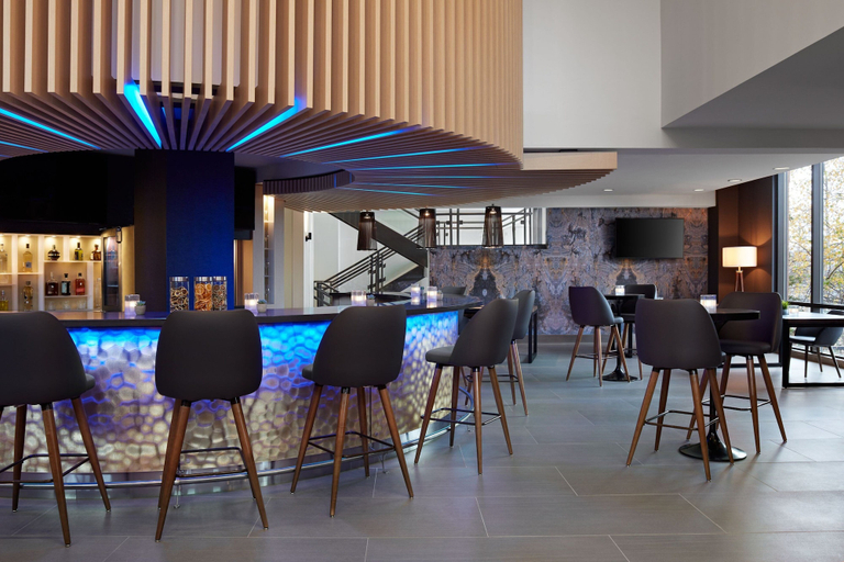 Food & Drinks 4, Delta Hotels by Marriott Sherbrooke Conference Centre, La Région-Sherbrookoise