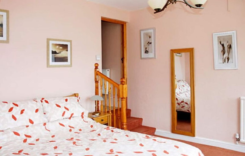 Bedroom 5, Hillbrow Farm B&B, Suffolk