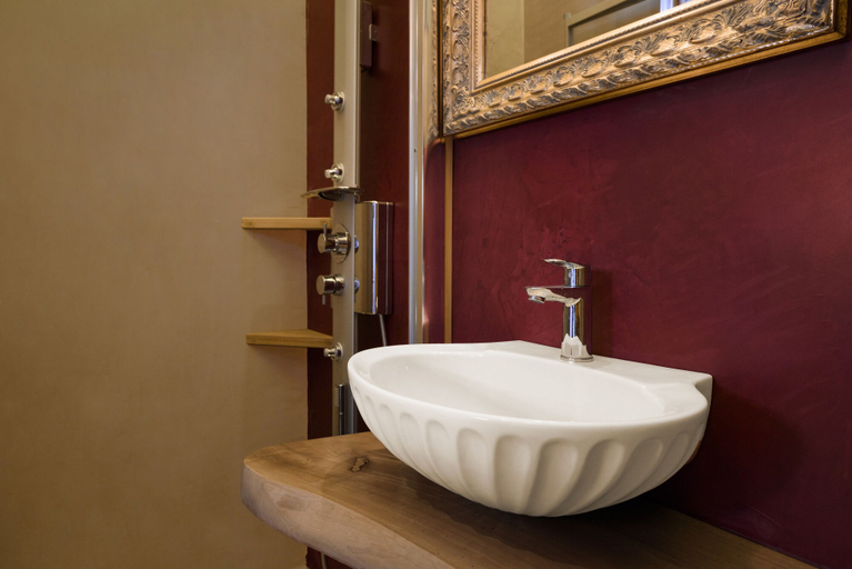 Bathroom 3, Villa Athina, Crete