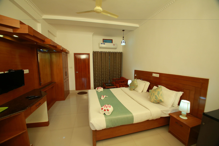 Bedroom 4, Jungle Park Resorts, Theni