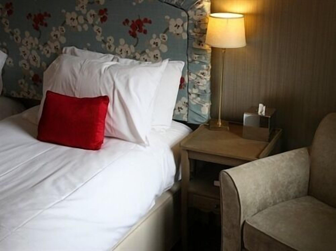 Bedroom 3, The Angel Hotel, Wiltshire