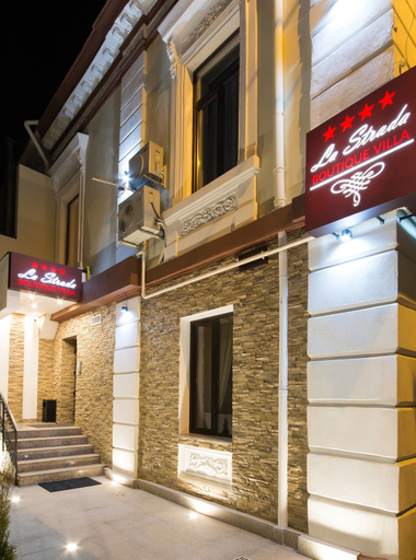 Exterior & Views 2, La Strada Boutique Villa, Pitesti