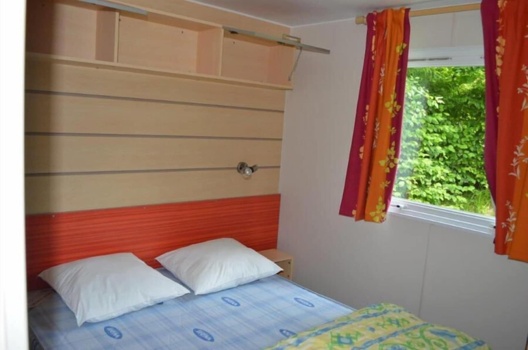 Bedroom, Camping Les Pêcheurs, Jura