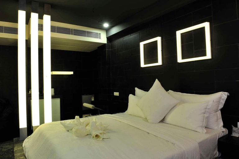Bedroom 2, Hotel El Dorado, Ahmadabad