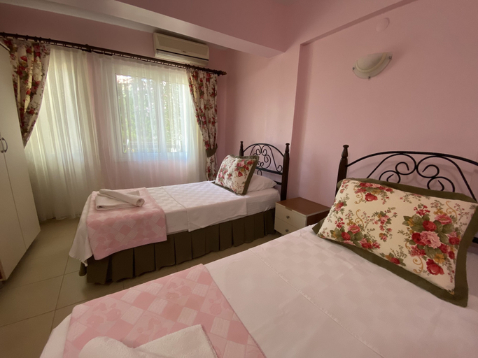 Bedroom 2, Maviev Otel, Çeşme