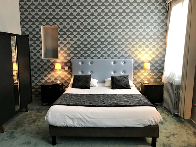 Bedroom 3, The Originals Boutique, Hôtel Victoria, Charente-Maritime