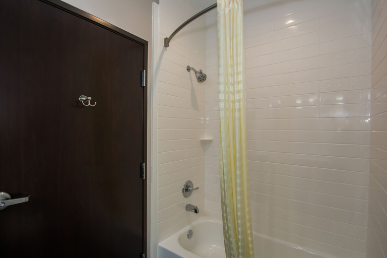 Bathroom 4, Executive Inn Fort Worth West, Tarrant