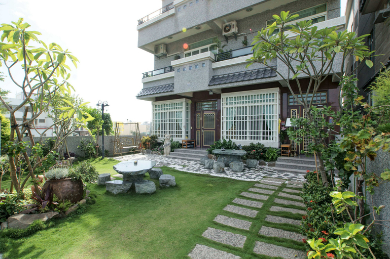 Exterior & Views 1, Moon Villa B&B, Taitung
