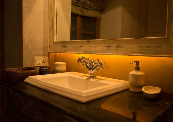 Bathroom 3, The Rajbari Bawali, South 24 Parganas