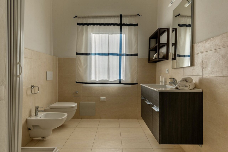 Bathroom 5, EA BIANCA Residence, Olbia-Tempio