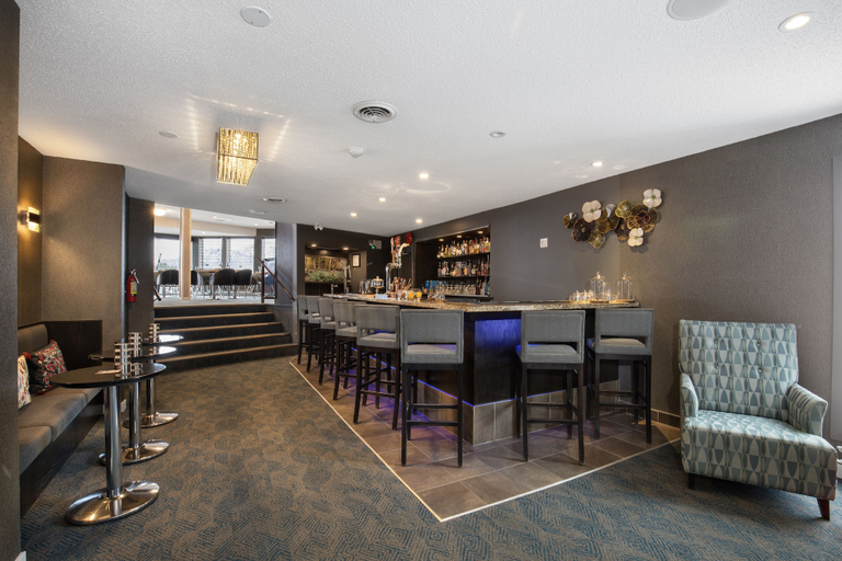 Food & Drinks 5, Ramada by Wyndham Kamloops, Thompson-Nicola