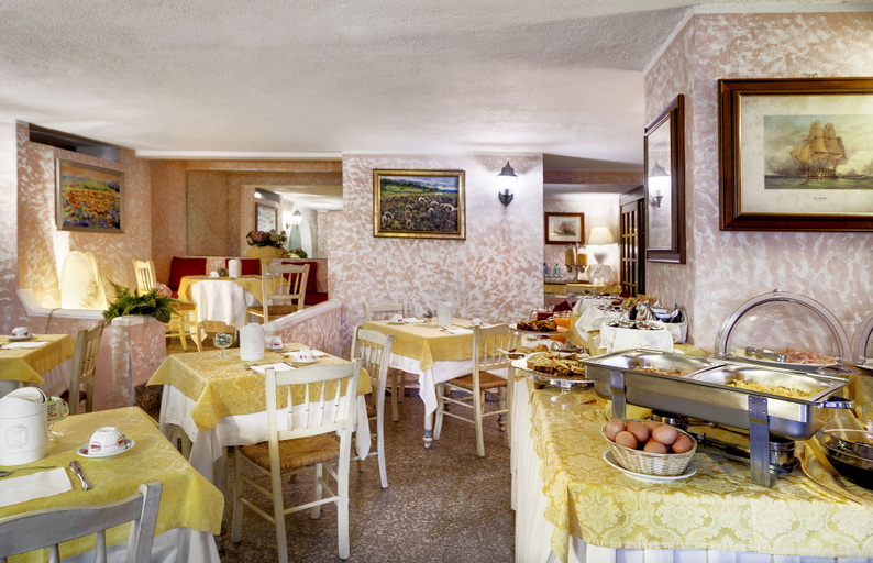Food & Drinks 5, Colonna Palace Mediterraneo, Olbia-Tempio
