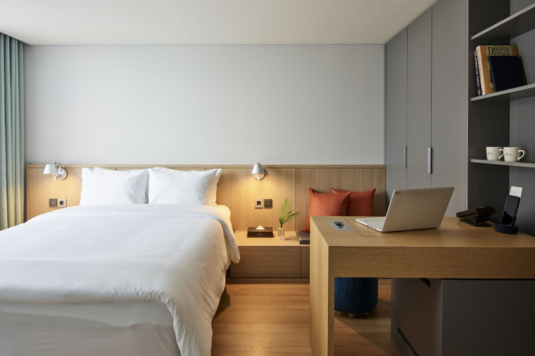 Bedroom 8