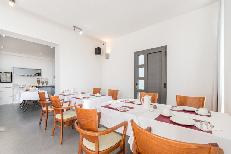 Food & Drinks 5, Beachfront Villa Mediteran, Podstrana