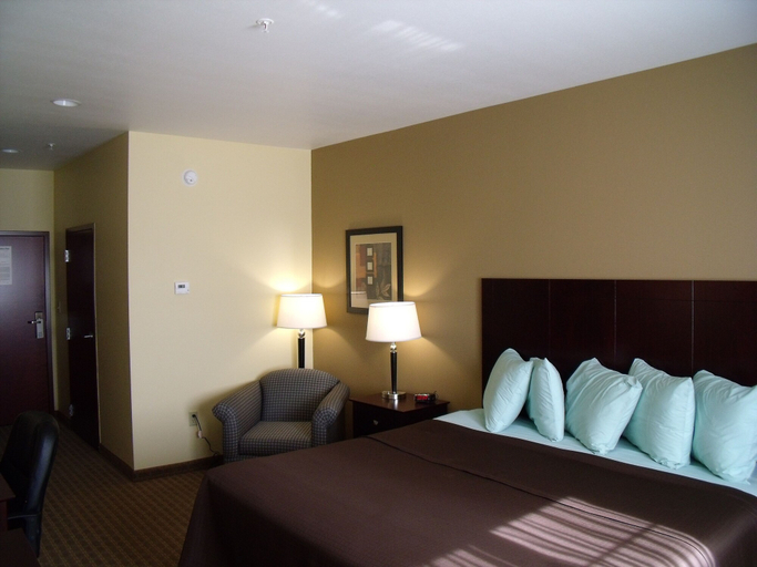 Bedroom 3, Irish Inn And Suites, Bailey