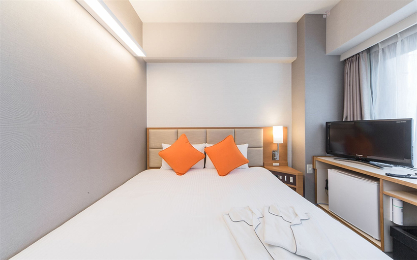 Bedroom 4, Hotel Sun White, Osaka