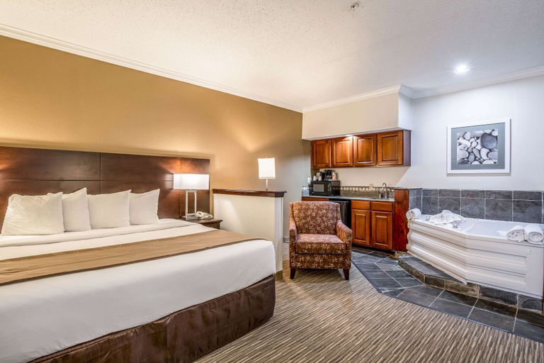 Bedroom 3, Quality Inn & Suites Seabrook - NASA - Kemah, Houston