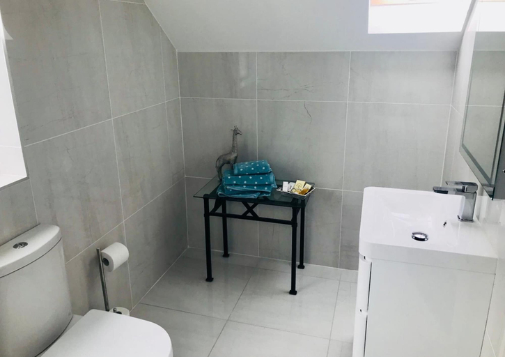 Bathroom 4, Railway Country House B&B