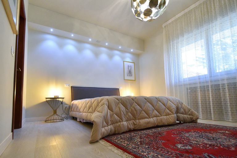 Bedroom 4, Parnasus, Agrigento