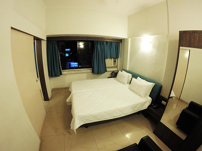 Bedroom 2, Tex-Palazzo Hotel, Surat
