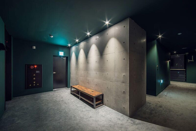 Others 5, Hotel March, Daedeok