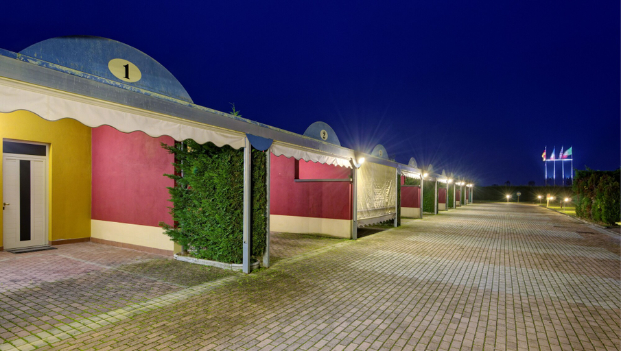 Exterior & Views 2, Hotel Motel Sporting, Cremona