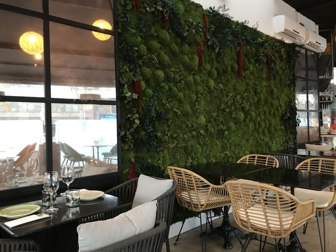 Food & Drinks 5, Hotel Suites Feria de Madrid, Madrid
