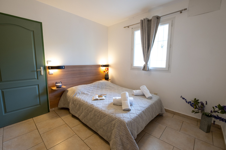 Bedroom 2, Residence le Saint Esteve, Bouches-du-Rhône