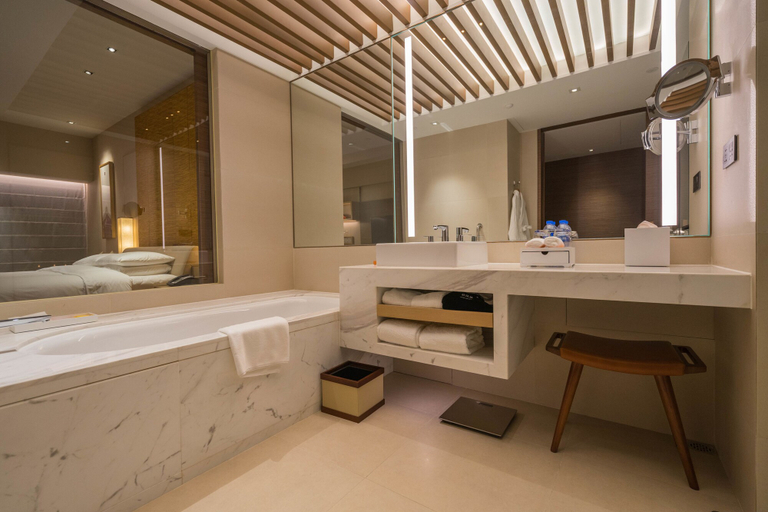 Bathroom 5, Hyatt Regency Xiamen Wuyuanwan, Xiamen