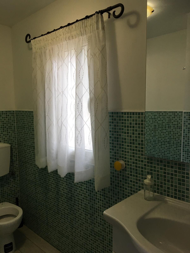 Bathroom 3, Camping Villaggio Golden Beach, Salerno