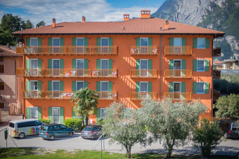Exterior & Views 2, Residence Filanda, Trento