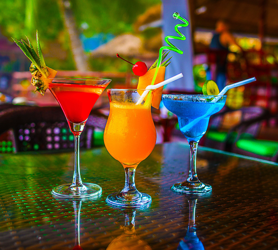 Food & Drinks 4, Above Us Only Sky, Sihanoukville