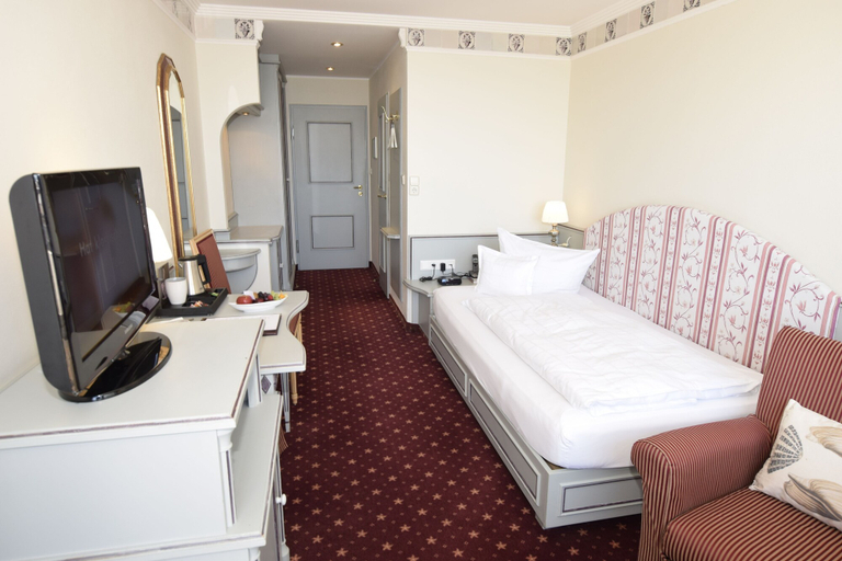 Bedroom 3, Hotel Wiking Sylt, Nordfriesland