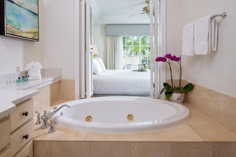 Bathroom 5, Bellasera Resort, Collier