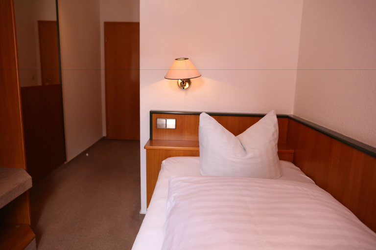 Bedroom 2, Hotel de Saxe, Leipzig