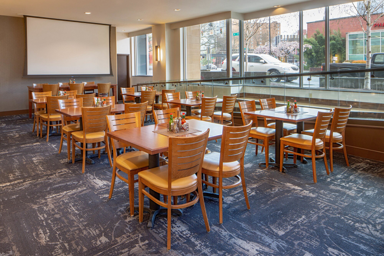 Food & Drinks 5, Hyatt Place Seattle Downtown, Seattle