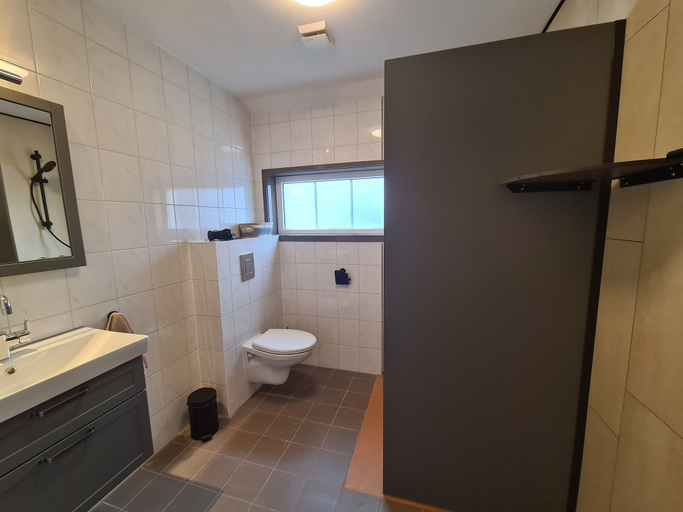 Bathroom 4, De Kan Hoeve appartementen, Smallingerland