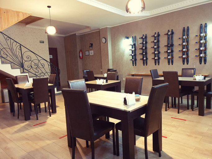 Food & Drinks 5, Hotel Four Brothers, Tbilisi