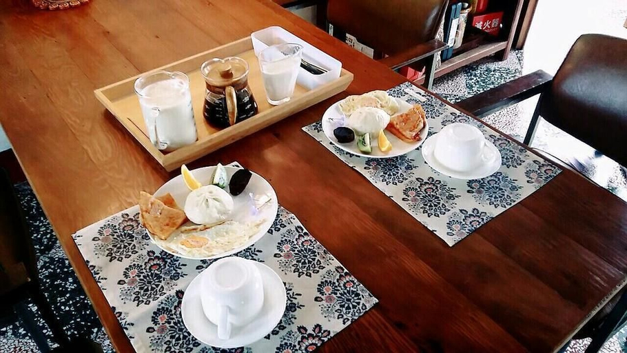 Food & Drinks 4, Yellow and Black Guesthouse, Kaohsiung