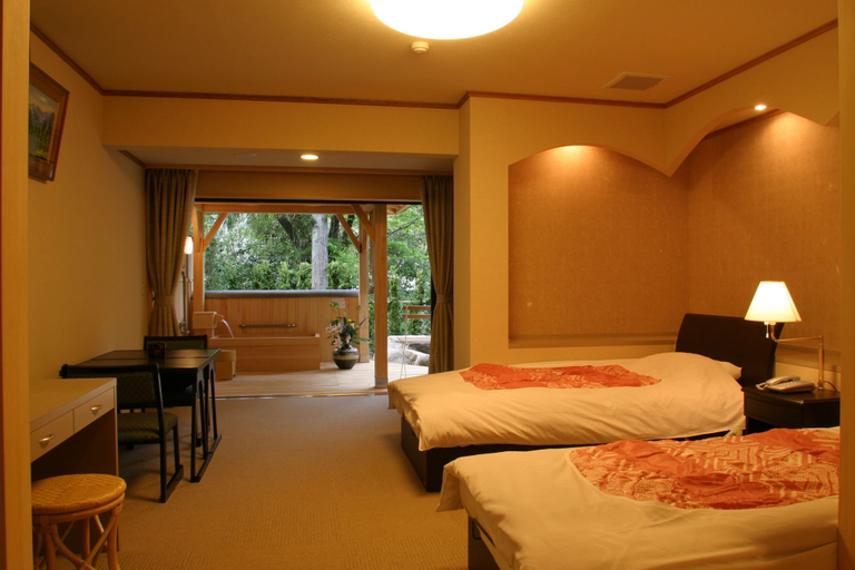 Bedroom 3, Hotel Gujo Hachiman, Gujō