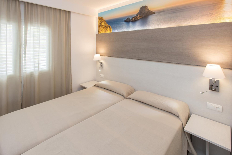 Bedroom 3, Art Apartments by Typic Hotels, Baleares