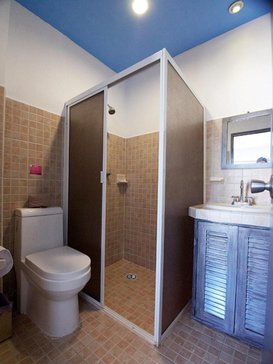 Bathroom 3, Hotel Tabasco Rio, Río Lagartos
