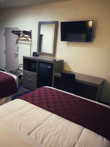 Bedroom 2, Lone Star Inn, Wise