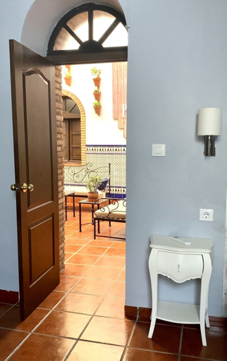 Others 5, Patio de la Plateria, Córdoba