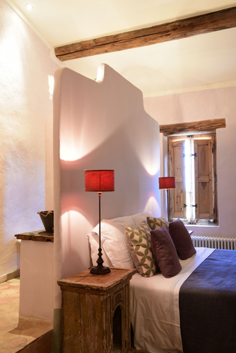 Bedroom 3, Commanderie de Peyrassol, Var