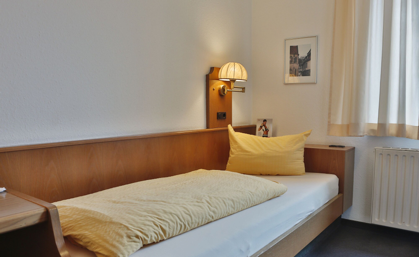 Bedroom 2, Hotel Feuerbacher Hof, Stuttgart