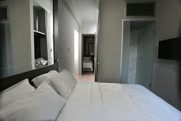 Bedroom 2, Ferman Pera, Beyoğlu