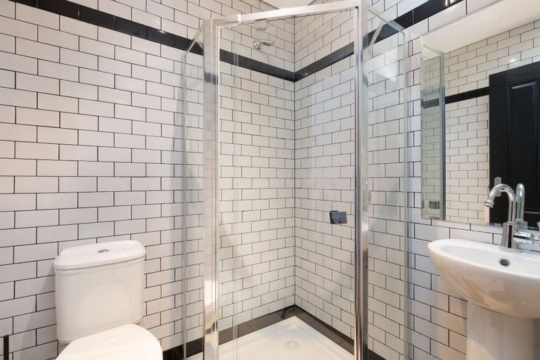 Bathroom 3, The Lansdowne Sydney, Sydney