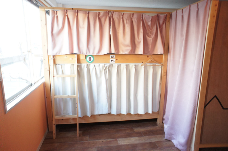 Bedroom 5, Guesthouse SUN - Hostel, Osaka